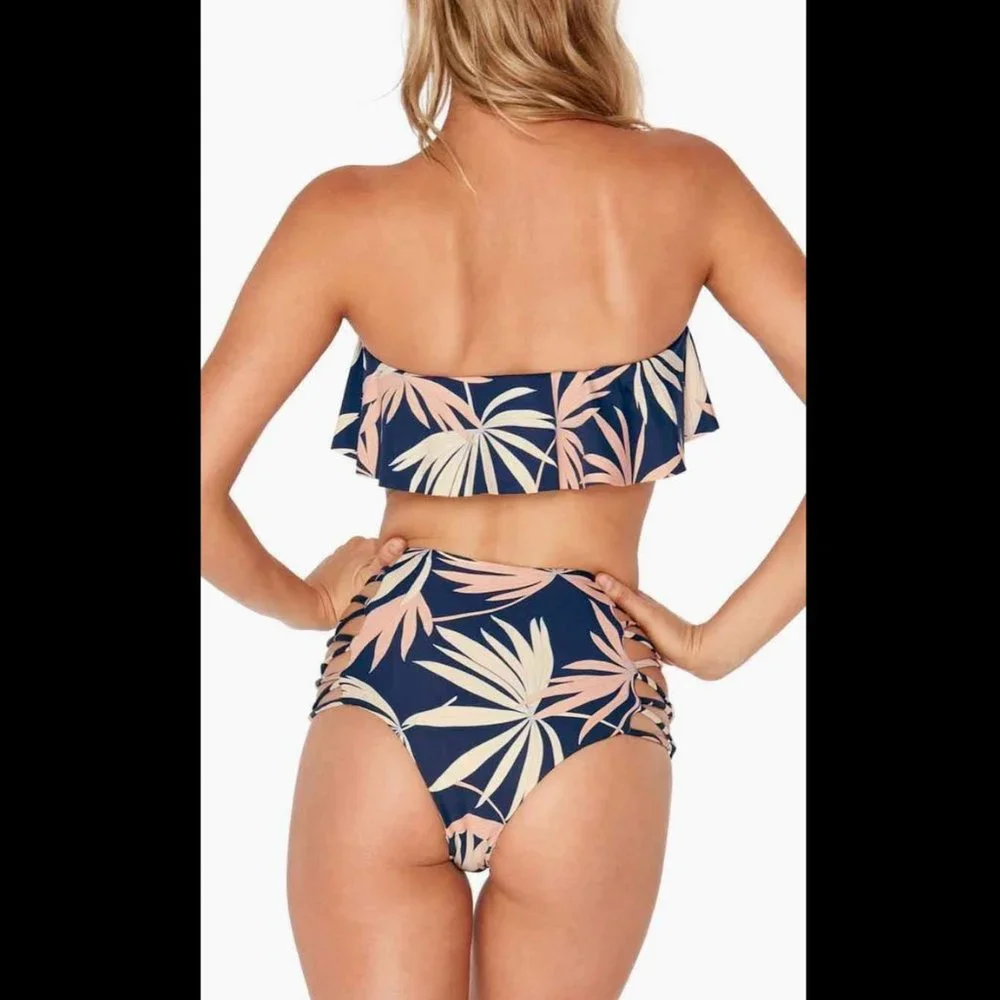 L*SPACE PALMS LYNN RUFFLE BANDEAU TUBE TOP TRIPP BOTTOM SWIMWEAR 2PC. SET